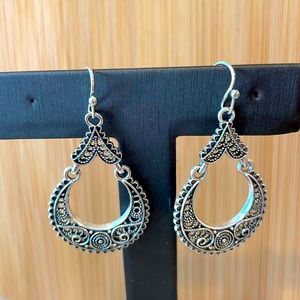 Silvery Carved Dainty Floral Drop Earrings Bohemian Ethnic